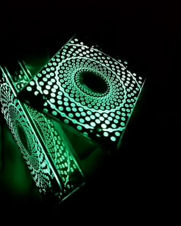 Ellusionist - Fireflies (LED, Light-up Playing Cards)